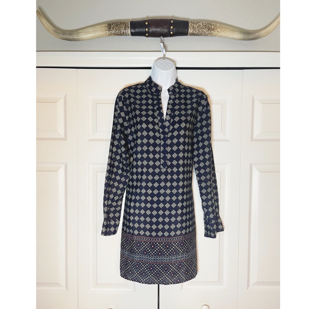 Navy blue shift dress
